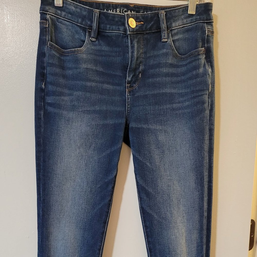AEO Medium-Light wash Skinny Jeans